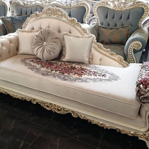 Jharokha Style Bed